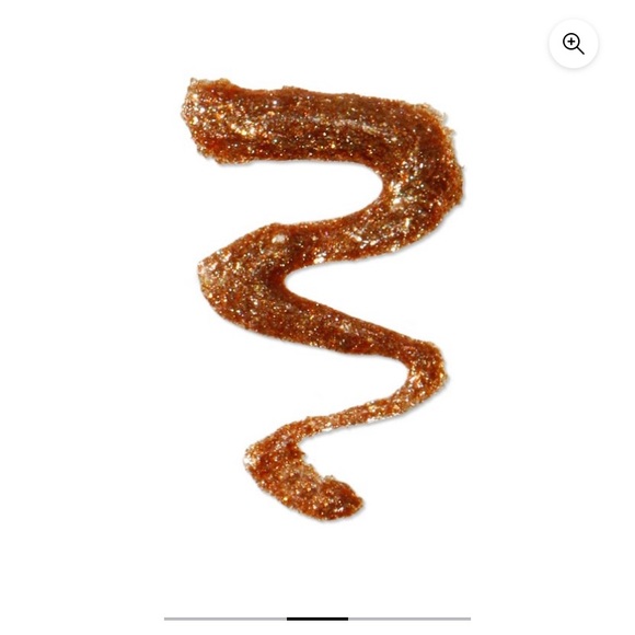 Highlighter and Liquid Eyeshadow - Picture 6 of 12